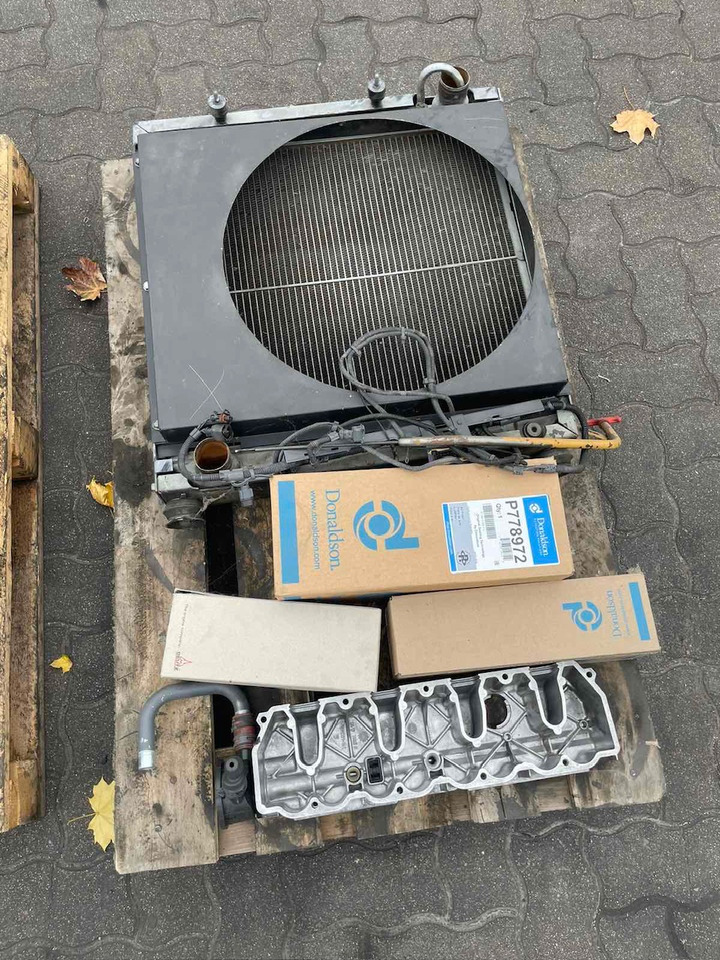 DEUTZ BF4M2012 Serial: 21039937 Fully renovated engine!!! - Motor para Maquinaria de construcción: foto 5 DEUTZ BF4M2012 Serial: 21039937 Fully renovated engine!!! - Motor para Maquinaria de construcción: foto 5