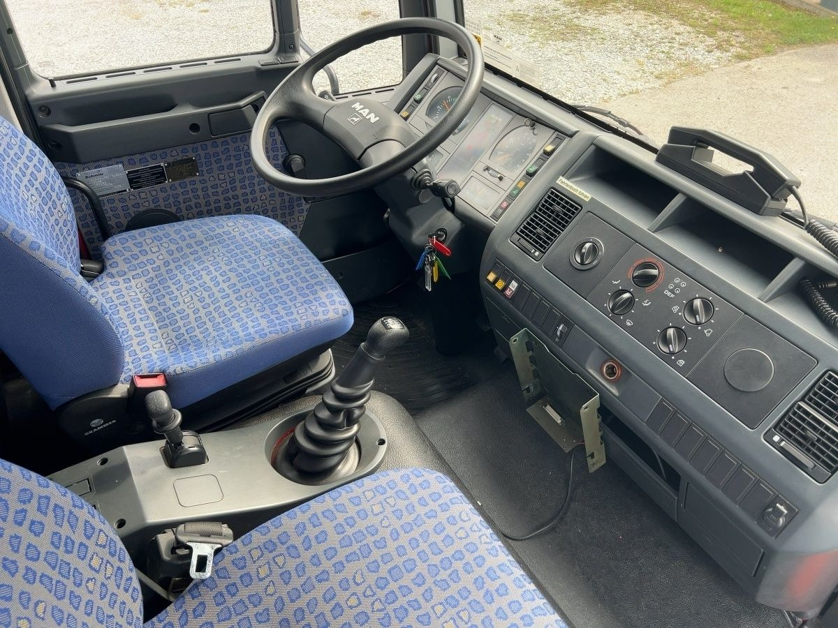 Camión MAN LE 8150 4x2 Löschfahrzeug/Feuerwehr/Wassertank: foto 8