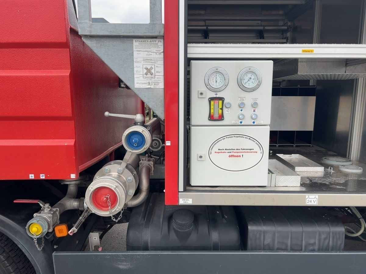 Camión MAN LE 8150 4x2 Löschfahrzeug/Feuerwehr/Wassertank: foto 13