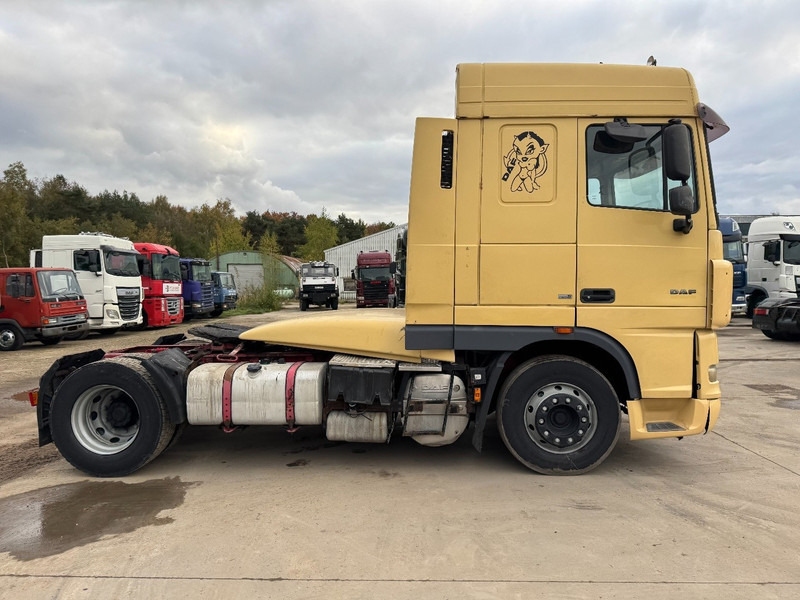 DAF 105 XF 460 Space Cab (GOOD CONDITION / BON ETAT) - Cabeza tractora: foto 4 DAF 105 XF 460 Space Cab (GOOD CONDITION / BON ETAT) - Cabeza tractora: foto 4