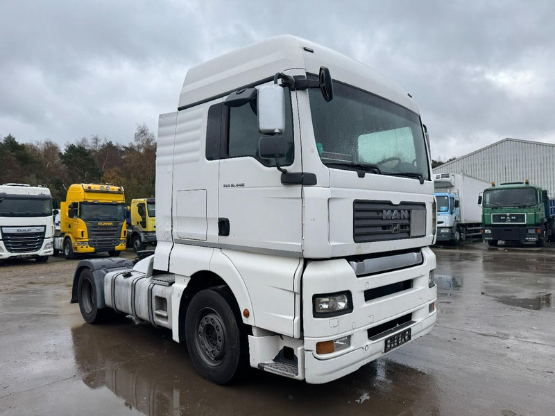 MAN TGA 18.440 (MANUAL GEARBOX / BOITE MANUELLE) - Cabeza tractora: foto 3 MAN TGA 18.440 (MANUAL GEARBOX / BOITE MANUELLE) - Cabeza tractora: foto 3