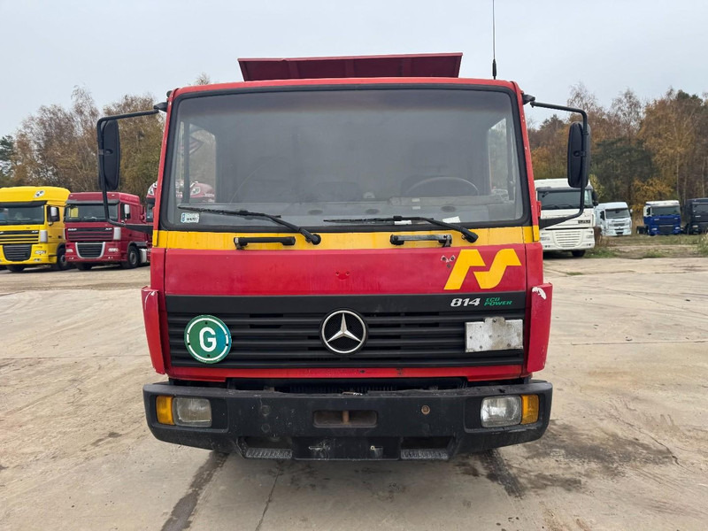 Mercedes-Benz SK 814 (FULL STEEL SUSPENSION / MANUAL GEARBOX / 3-SIDE TIPPER) - Camión volquete: foto 2 Mercedes-Benz SK 814 (FULL STEEL SUSPENSION / MANUAL GEARBOX / 3-SIDE TIPPER) - Camión volquete: foto 2