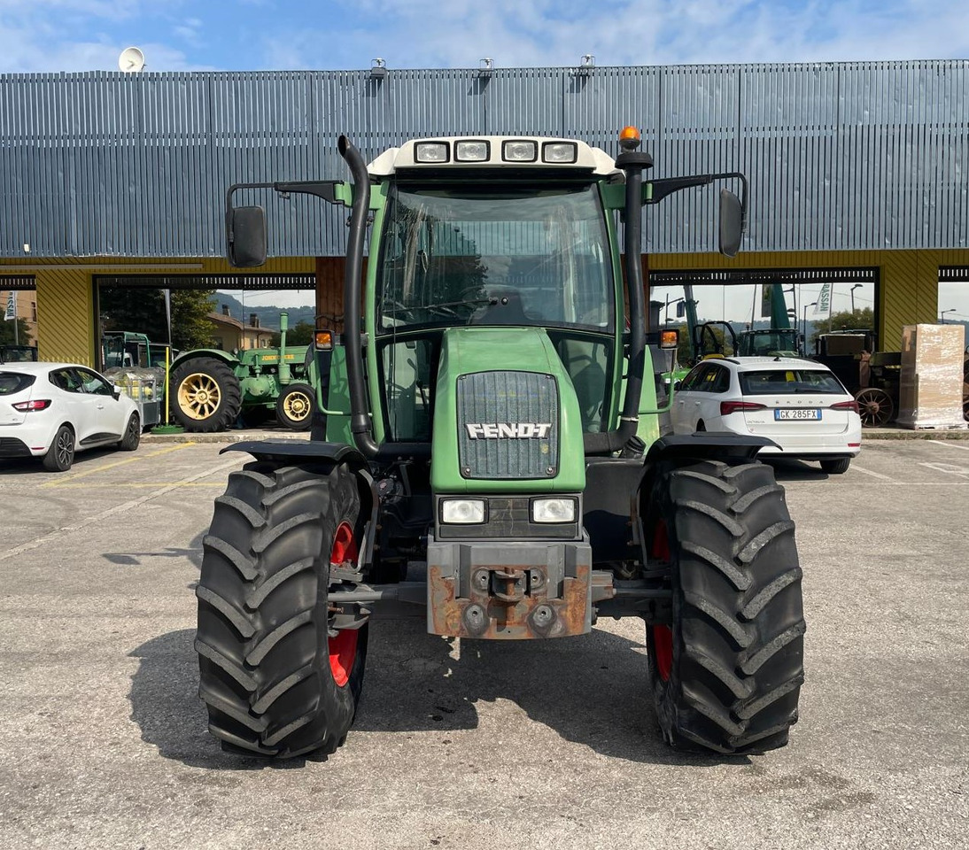 FENDT 309 C FARMER - Tractor: foto 2 FENDT 309 C FARMER - Tractor: foto 2