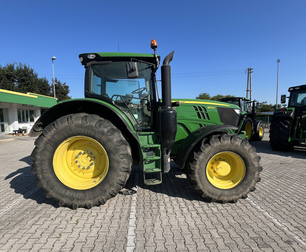 JOHN DEERE 6175 R - Tractor: foto 3 JOHN DEERE 6175 R - Tractor: foto 3