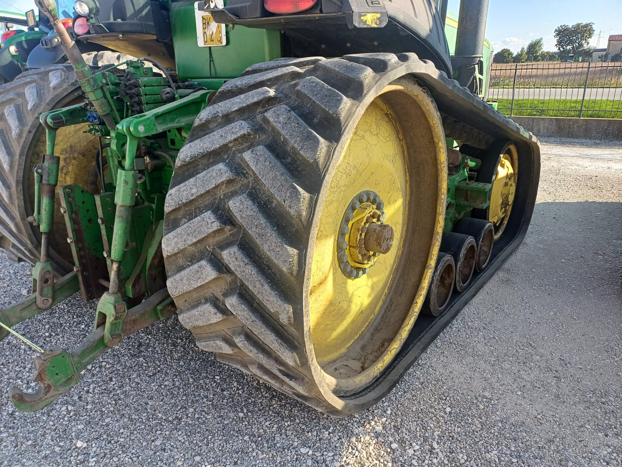 JOHN DEERE 8320 RT - Tractor: foto 4 JOHN DEERE 8320 RT - Tractor: foto 4