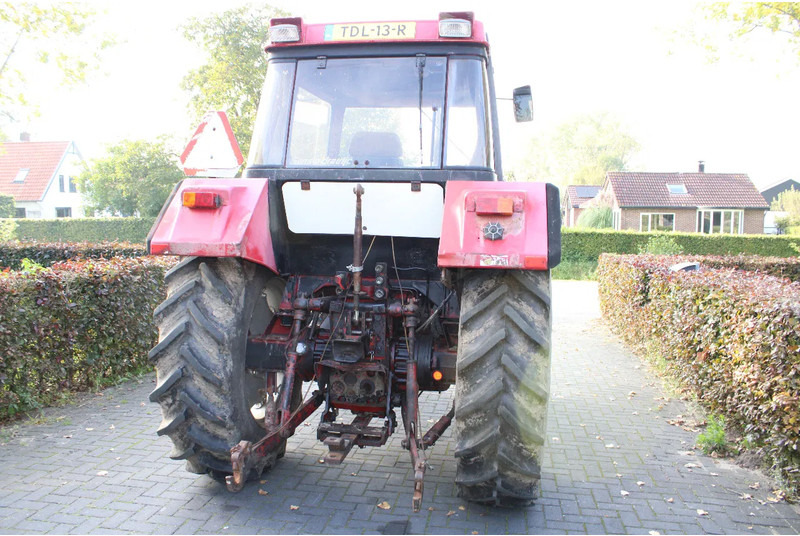 International 743XL - Tractor: foto 4 International 743XL - Tractor: foto 4