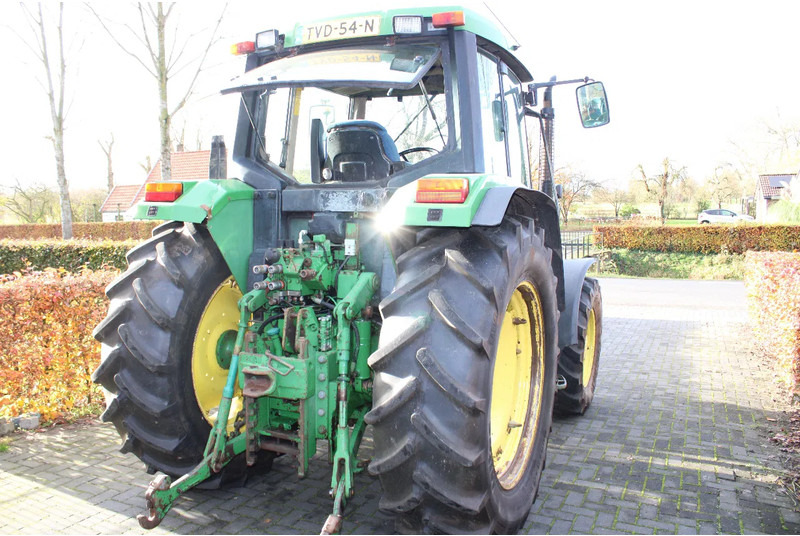John Deere 6200 - Tractor: foto 4 John Deere 6200 - Tractor: foto 4