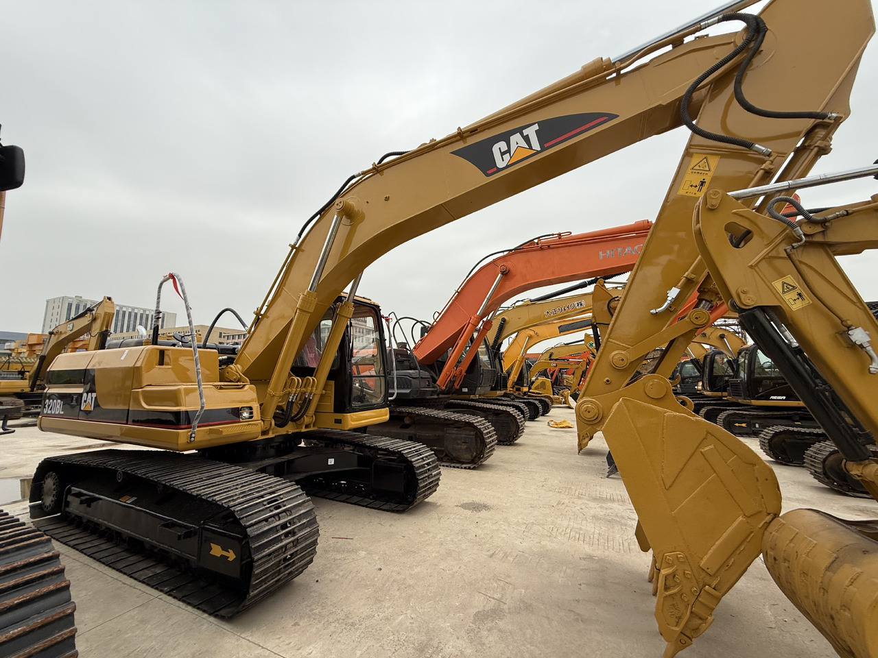 CATERPILLAR 320b - Excavadora de cadenas: foto 5 CATERPILLAR 320b - Excavadora de cadenas: foto 5