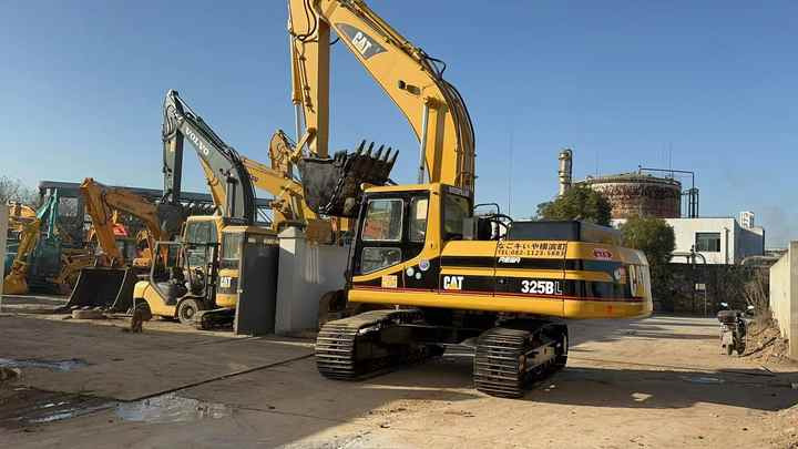 Cat325B Low Working Time CAT 320 325D 315D Excavator Caterpillar Used 25ton Cat325B Medium Size Digger - Excavadora: foto 3 Cat325B Low Working Time CAT 320 325D 315D Excavator Caterpillar Used 25ton Cat325B Medium Size Digger - Excavadora: foto 3