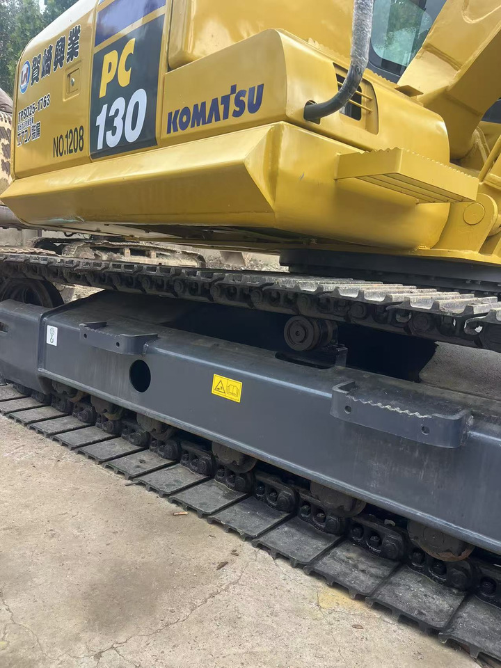 KOMATSU PC130 - Excavadora de cadenas: foto 4 KOMATSU PC130 - Excavadora de cadenas: foto 4