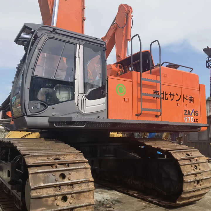 Original HITACHI ZX670 Original Japan Surplus Hitachi ZX670 for Sale - Excavadora de cadenas: foto 1 Original HITACHI ZX670 Original Japan Surplus Hitachi ZX670 for Sale - Excavadora de cadenas: foto 1