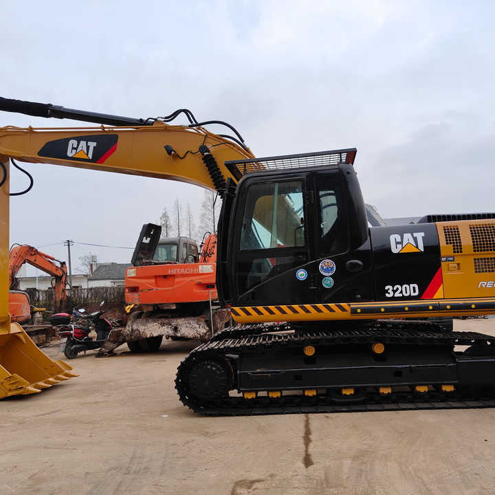 Excavadora de cadenas Second Hand Excavator 330D Used Low Price Caterpillar CAT 312D 315D 320D 325D in Good Condition: foto 1