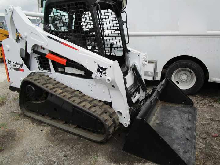 Used Bobcat T590 Used Skid Steer Loader with Good Condition for Sale S160 S185 S300 S330 T590 3T 4T 5T 2T - Minicargadora: foto 2 Used Bobcat T590 Used Skid Steer Loader with Good Condition for Sale S160 S185 S300 S330 T590 3T 4T 5T 2T - Minicargadora: foto 2