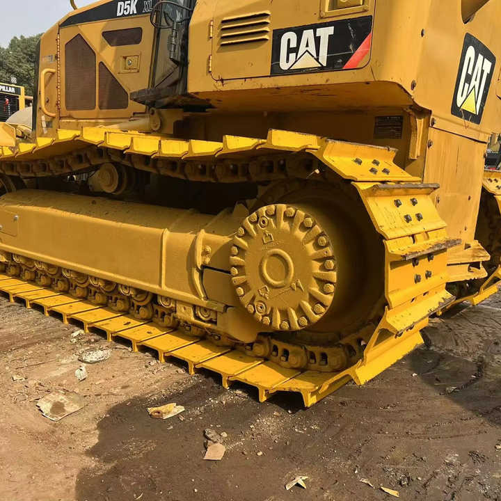 Used Cat Mini Bulldozer D5k Cat Dozers - Bulldozer: foto 1 Used Cat Mini Bulldozer D5k Cat Dozers - Bulldozer: foto 1
