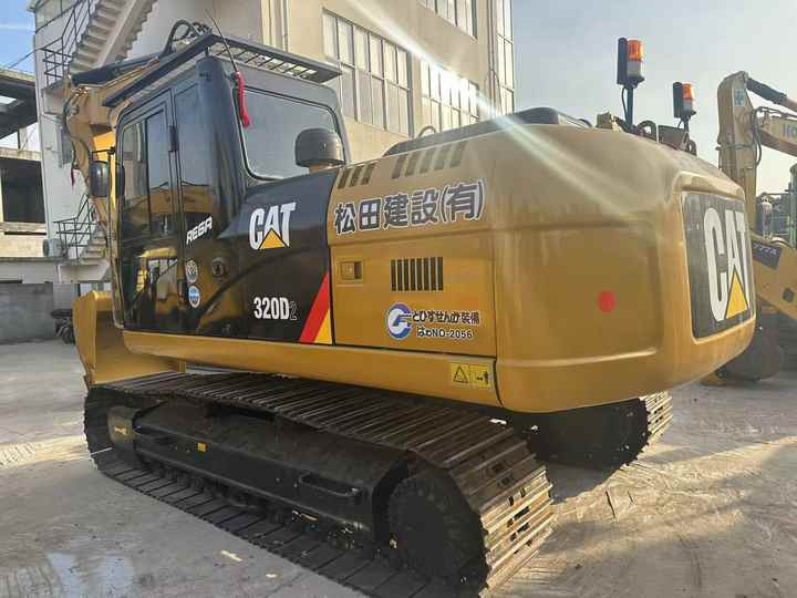 Used Caterpillar 320D Crawler Excavator in High Quality Waiting for Sale - Excavadora: foto 2 Used Caterpillar 320D Crawler Excavator in High Quality Waiting for Sale - Excavadora: foto 2