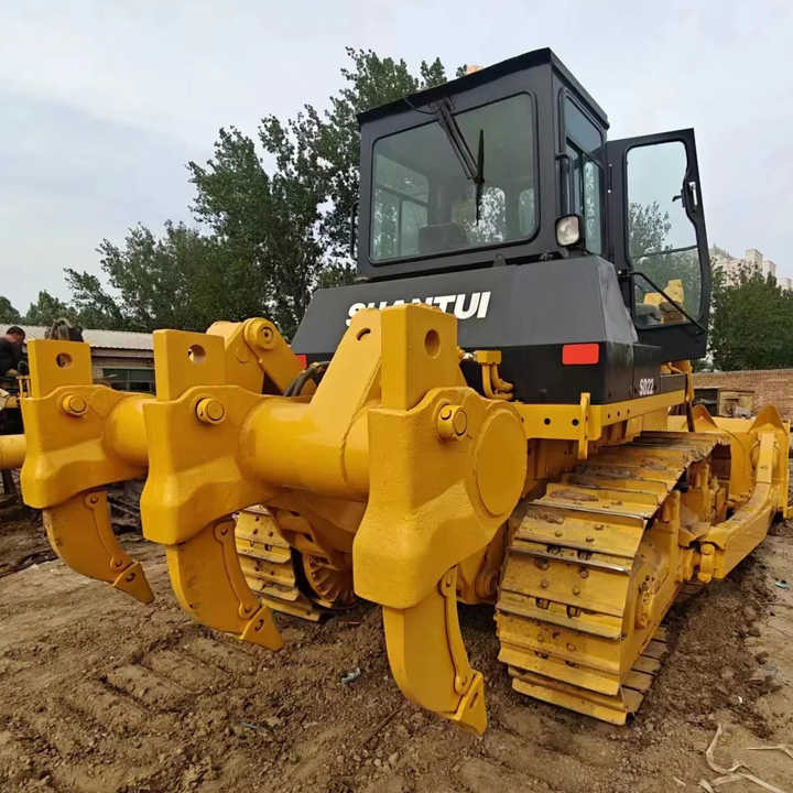 Used China Made SD22 Construction Machinery Shantui SD22 Crawler Bulldozer SD22 Earthmoving Machine Used Bulldozer - Bulldozer: foto 1 Used China Made SD22 Construction Machinery Shantui SD22 Crawler Bulldozer SD22 Earthmoving Machine Used Bulldozer - Bulldozer: foto 1