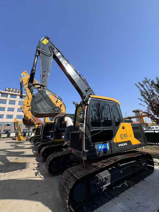 Used Digger VOLVO EC140 Construction Machinery Construction Digger Used VOLVO EC140 Cheap Excavator - Excavadora de cadenas: foto 4 Used Digger VOLVO EC140 Construction Machinery Construction Digger Used VOLVO EC140 Cheap Excavator - Excavadora de cadenas: foto 4