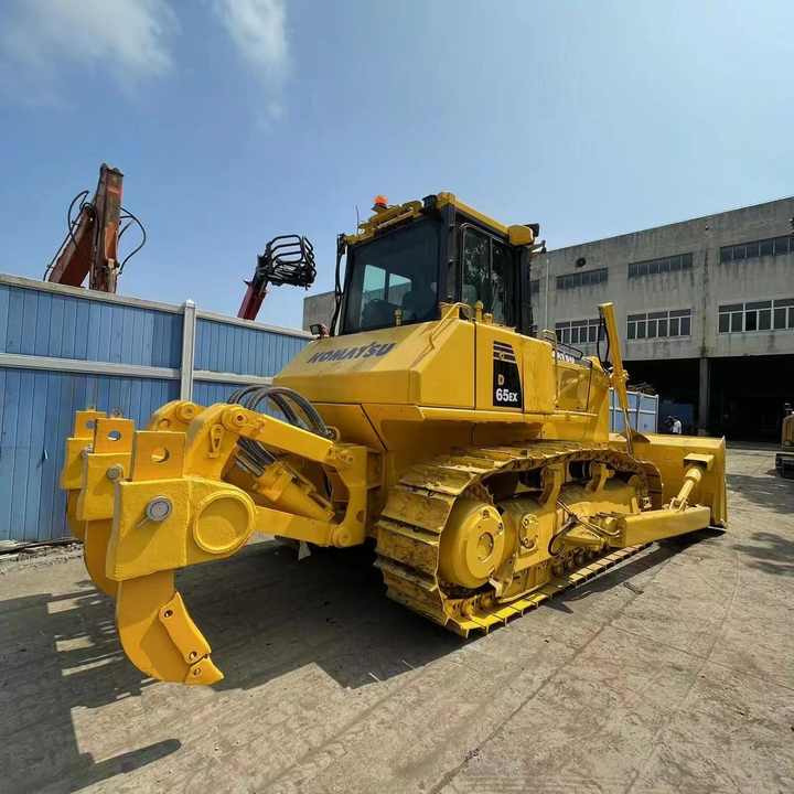 Used Heavy Construction Equipment KomatsuD65EX Bulldozer Used Machine - Bulldozer: foto 2 Used Heavy Construction Equipment KomatsuD65EX Bulldozer Used Machine - Bulldozer: foto 2