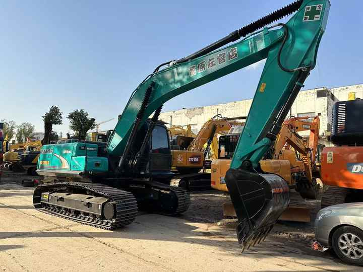 Used Japan Kobelco SK200-8 Crawler Excavator New Arrival Earth-moving Machine for Sale - Excavadora de cadenas: foto 5 Used Japan Kobelco SK200-8 Crawler Excavator New Arrival Earth-moving Machine for Sale - Excavadora de cadenas: foto 5