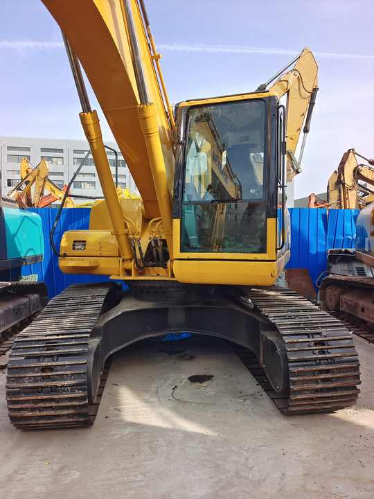 Used Koamtsu Pc200 Excavator for Sale Original Japan Brand Koamstu Pc200-7 200-8 Pc220-8 Excavator for Sale - Excavadora: foto 2 Used Koamtsu Pc200 Excavator for Sale Original Japan Brand Koamstu Pc200-7 200-8 Pc220-8 Excavator for Sale - Excavadora: foto 2