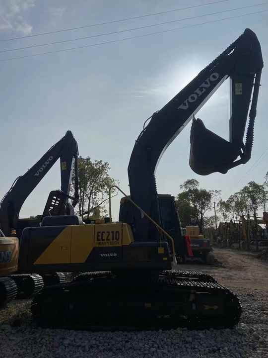 Used Korea Brand volvo Ec210 Excavator for Sale - Excavadora de cadenas: foto 2 Used Korea Brand volvo Ec210 Excavator for Sale - Excavadora de cadenas: foto 2
