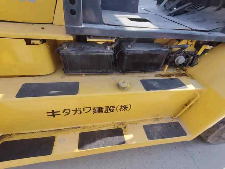 Used Original Japan Brand komatsu 15tons Forklift for Sale Low Working Hours Strong Power - Carretilla elevadora: foto 5 Used Original Japan Brand komatsu 15tons Forklift for Sale Low Working Hours Strong Power - Carretilla elevadora: foto 5