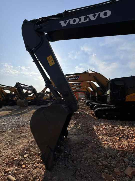 Used VOLVO EC210 Excavators Hydraulic Excavators - Excavadora de cadenas: foto 4 Used VOLVO EC210 Excavators Hydraulic Excavators - Excavadora de cadenas: foto 4