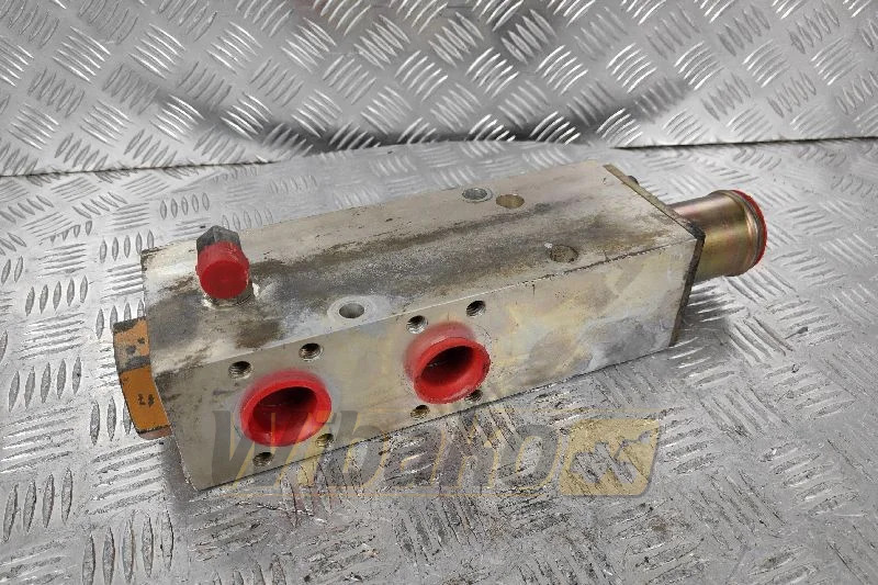 Case 921C - Válvula hidráulica para Maquinaria de construcción: foto 2 Case 921C - Válvula hidráulica para Maquinaria de construcción: foto 2