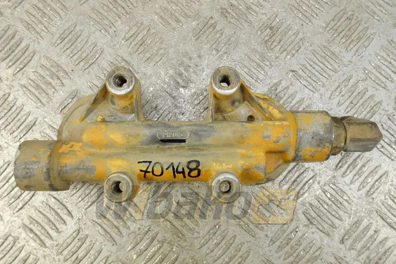 Cummins 212013 - Filtro de combustible para Maquinaria de construcción: foto 1 Cummins 212013 - Filtro de combustible para Maquinaria de construcción: foto 1