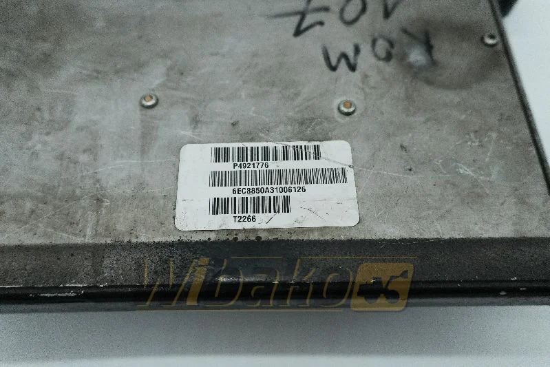 Cummins CM850 4921776 - Unidad de control para Maquinaria de construcción: foto 2 Cummins CM850 4921776 - Unidad de control para Maquinaria de construcción: foto 2