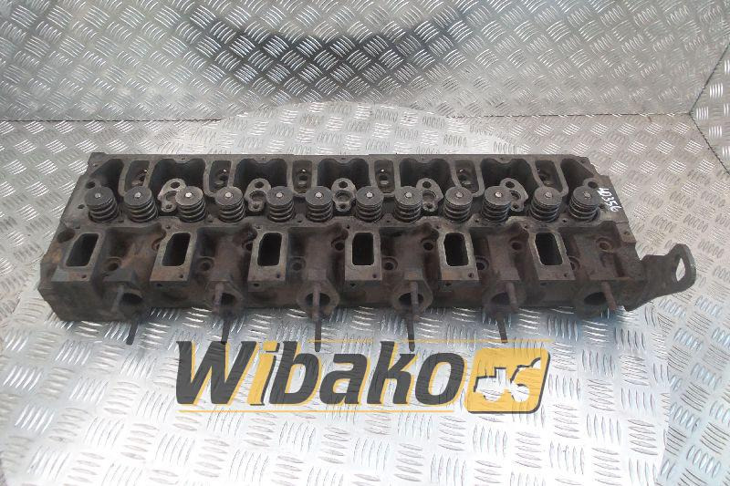 Cylinder head Deutz BF6M2012C 04285537 - Cabezal de bloque para Maquinaria de construcción: foto 1 Cylinder head Deutz BF6M2012C 04285537 - Cabezal de bloque para Maquinaria de construcción: foto 1