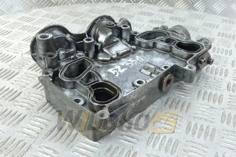 Deutz 04299501 - Enfriador de aceite para Maquinaria de construcción: foto 1 Deutz 04299501 - Enfriador de aceite para Maquinaria de construcción: foto 1