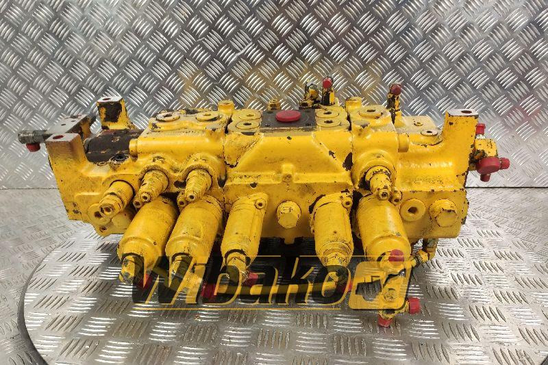Distributor Kawasaki KMX15F/23017 36U2817F3 - Válvula hidráulica para Maquinaria de construcción: foto 1 Distributor Kawasaki KMX15F/23017 36U2817F3 - Válvula hidráulica para Maquinaria de construcción: foto 1