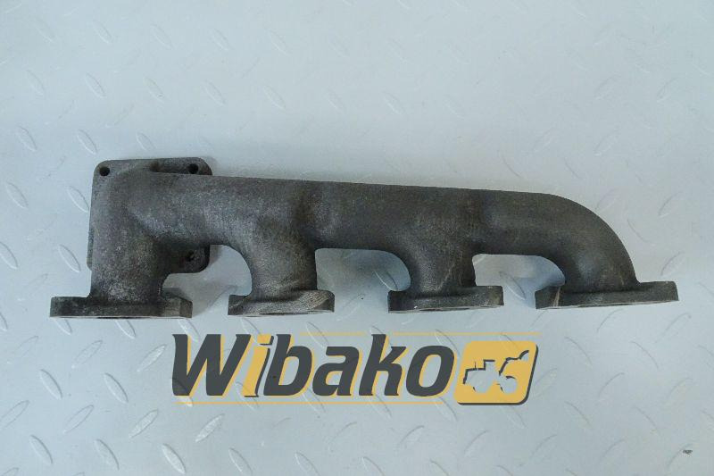 Exhaust manifold for engine Kubota V2203 160824 - Colector de escape para Maquinaria de construcción: foto 1 Exhaust manifold for engine Kubota V2203 160824 - Colector de escape para Maquinaria de construcción: foto 1