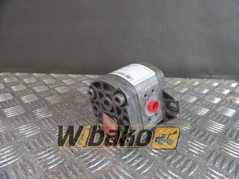 Gear pump Poclain 30227763 - Bomba hidráulica para Maquinaria de construcción: foto 1 Gear pump Poclain 30227763 - Bomba hidráulica para Maquinaria de construcción: foto 1