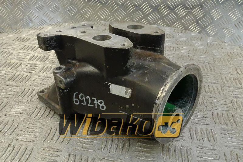 Inlet mainfold hub Cummins 5269320 - Colector de admisión para Maquinaria de construcción: foto 1 Inlet mainfold hub Cummins 5269320 - Colector de admisión para Maquinaria de construcción: foto 1
