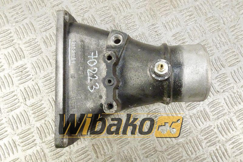 Inlet mainfold hub for engine Cummins QSX15 3102118 - Colector de admisión para Maquinaria de construcción: foto 1 Inlet mainfold hub for engine Cummins QSX15 3102118 - Colector de admisión para Maquinaria de construcción: foto 1