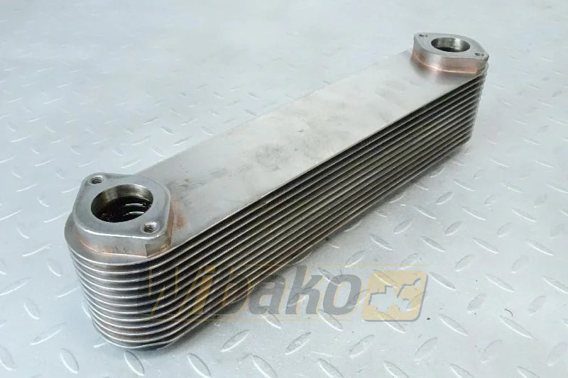Liebherr 10325002 - Enfriador de aceite para Maquinaria de construcción: foto 1 Liebherr 10325002 - Enfriador de aceite para Maquinaria de construcción: foto 1