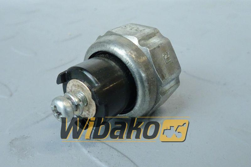 Oil pressure sensor Kubota 15531-39014 - Sensor para Maquinaria de construcción: foto 1 Oil pressure sensor Kubota 15531-39014 - Sensor para Maquinaria de construcción: foto 1