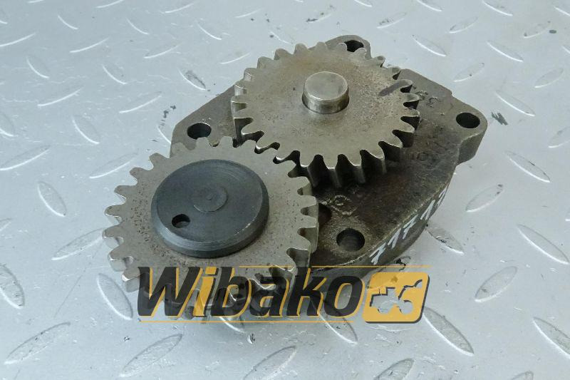 Oil pump for engine Case 6T-590 3926203 - Bomba de aceite para Maquinaria de construcción: foto 1 Oil pump for engine Case 6T-590 3926203 - Bomba de aceite para Maquinaria de construcción: foto 1