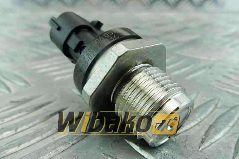 Pressure sensor Bosch 0281006053 - Sensor para Maquinaria de construcción: foto 1 Pressure sensor Bosch 0281006053 - Sensor para Maquinaria de construcción: foto 1