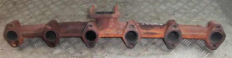 Volvo 04515391 - Colector de escape para Maquinaria de construcción: foto 1 Volvo 04515391 - Colector de escape para Maquinaria de construcción: foto 1