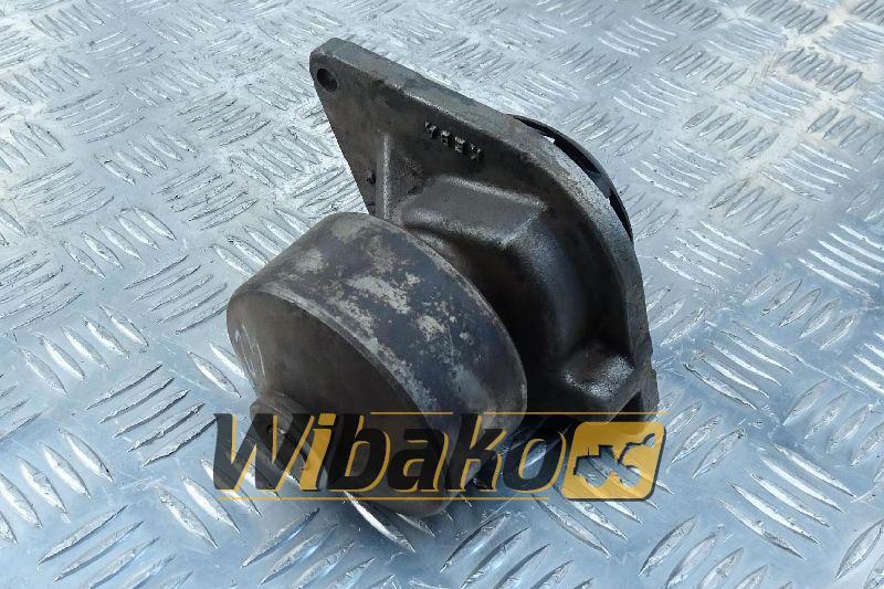 Water pump Komatsu SAA6D102E-2 - Bomba de refrigerante para Maquinaria de construcción: foto 1 Water pump Komatsu SAA6D102E-2 - Bomba de refrigerante para Maquinaria de construcción: foto 1