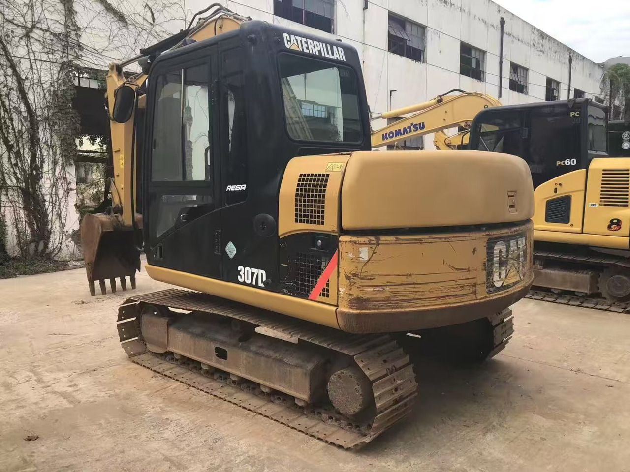 CATERPILLAR 307D - Excavadora de cadenas: foto 2 CATERPILLAR 307D - Excavadora de cadenas: foto 2