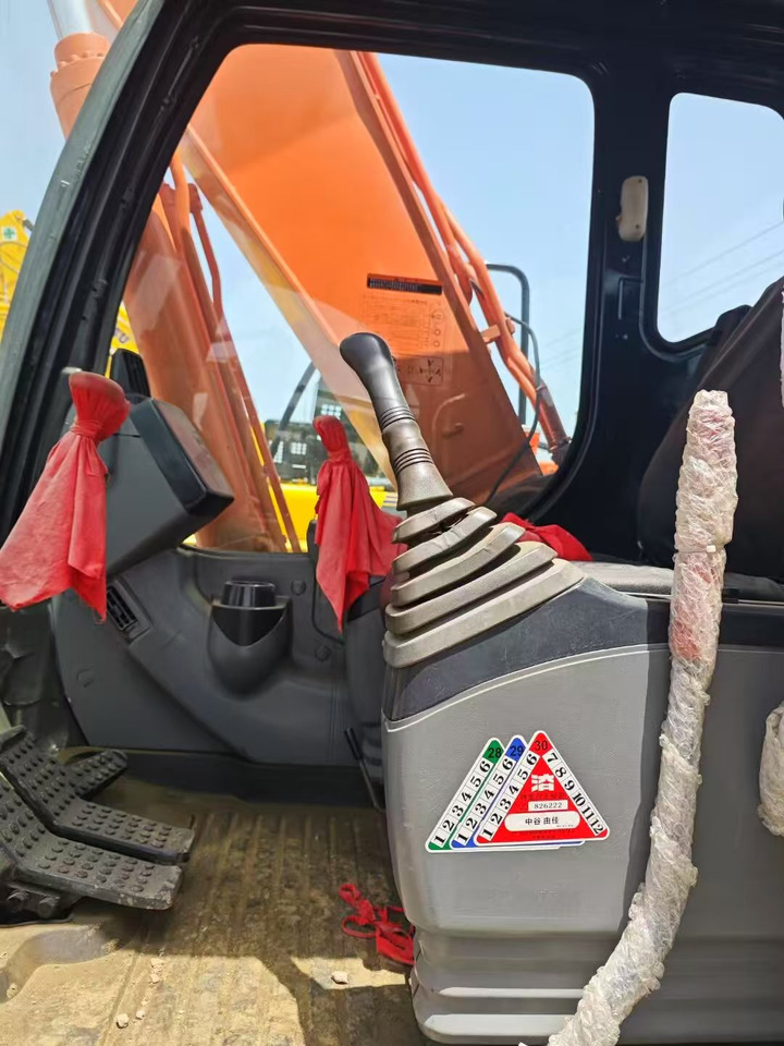 HITACHI ZAXIS 160 - Excavadora de cadenas: foto 4 HITACHI ZAXIS 160 - Excavadora de cadenas: foto 4