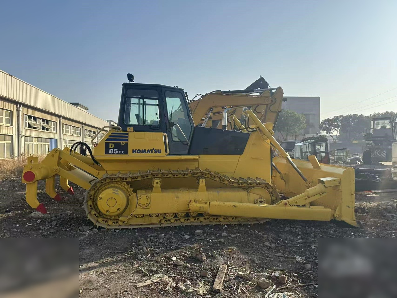 KOMATSU D85EX - Bulldozer: foto 3 KOMATSU D85EX - Bulldozer: foto 3