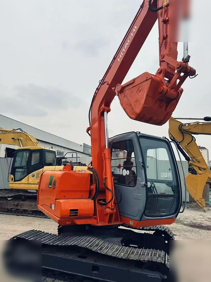 KOMATSU PC60 LC-5 - Excavadora de cadenas: foto 2 KOMATSU PC60 LC-5 - Excavadora de cadenas: foto 2