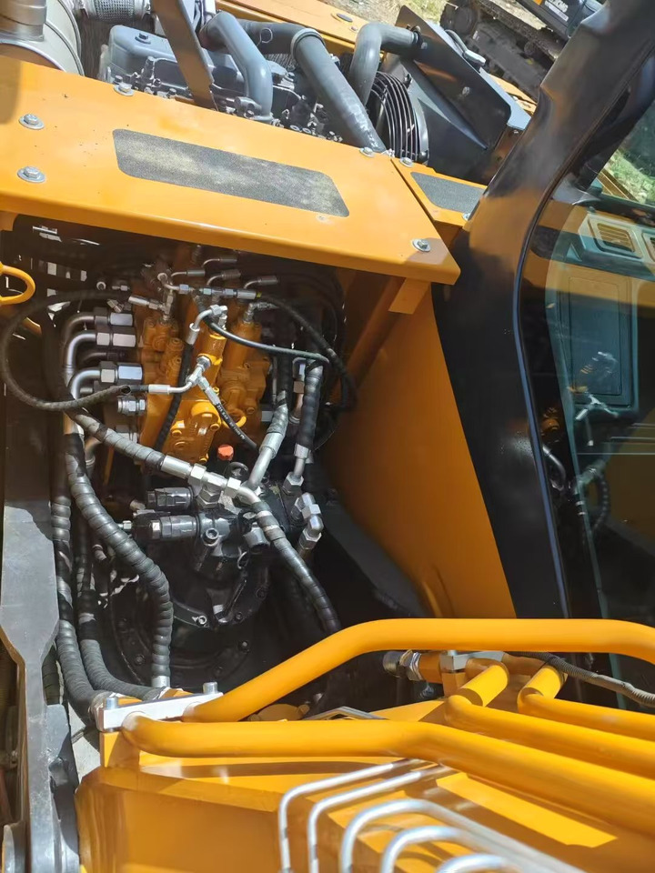 SANY 155c - Excavadora de cadenas: foto 4 SANY 155c - Excavadora de cadenas: foto 4