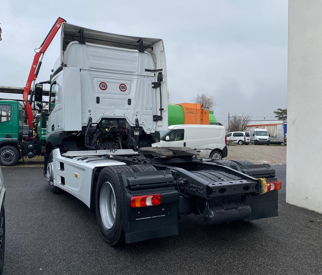 MERCEDES ACTROS 18.40 - Cabeza tractora: foto 4 MERCEDES ACTROS 18.40 - Cabeza tractora: foto 4