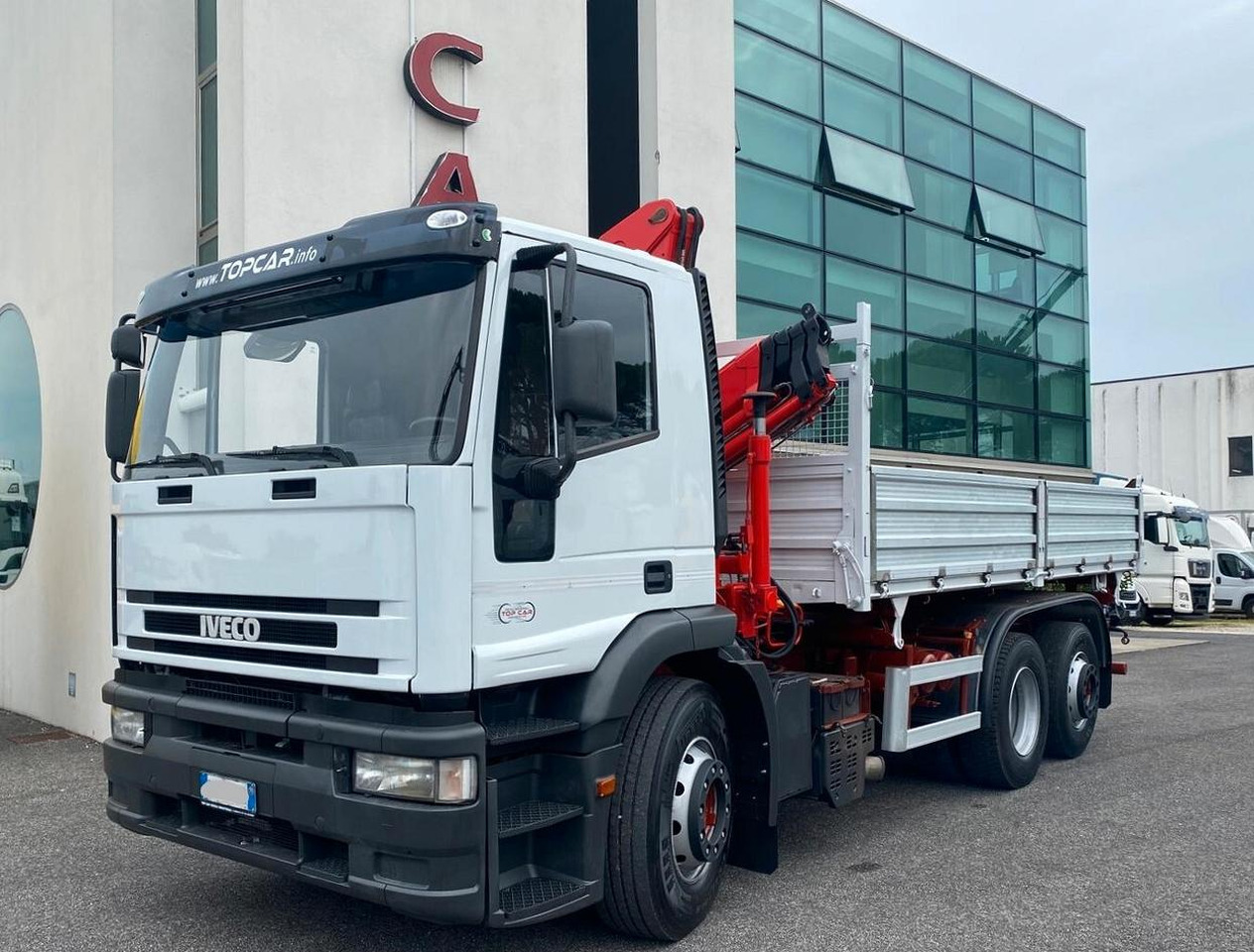 IVECO 440E38 RIBALTABILE TRILATERALE E GRU FASSI - Camión caja abierta, Camión grúa: foto 2 IVECO 440E38 RIBALTABILE TRILATERALE E GRU FASSI - Camión caja abierta, Camión grúa: foto 2